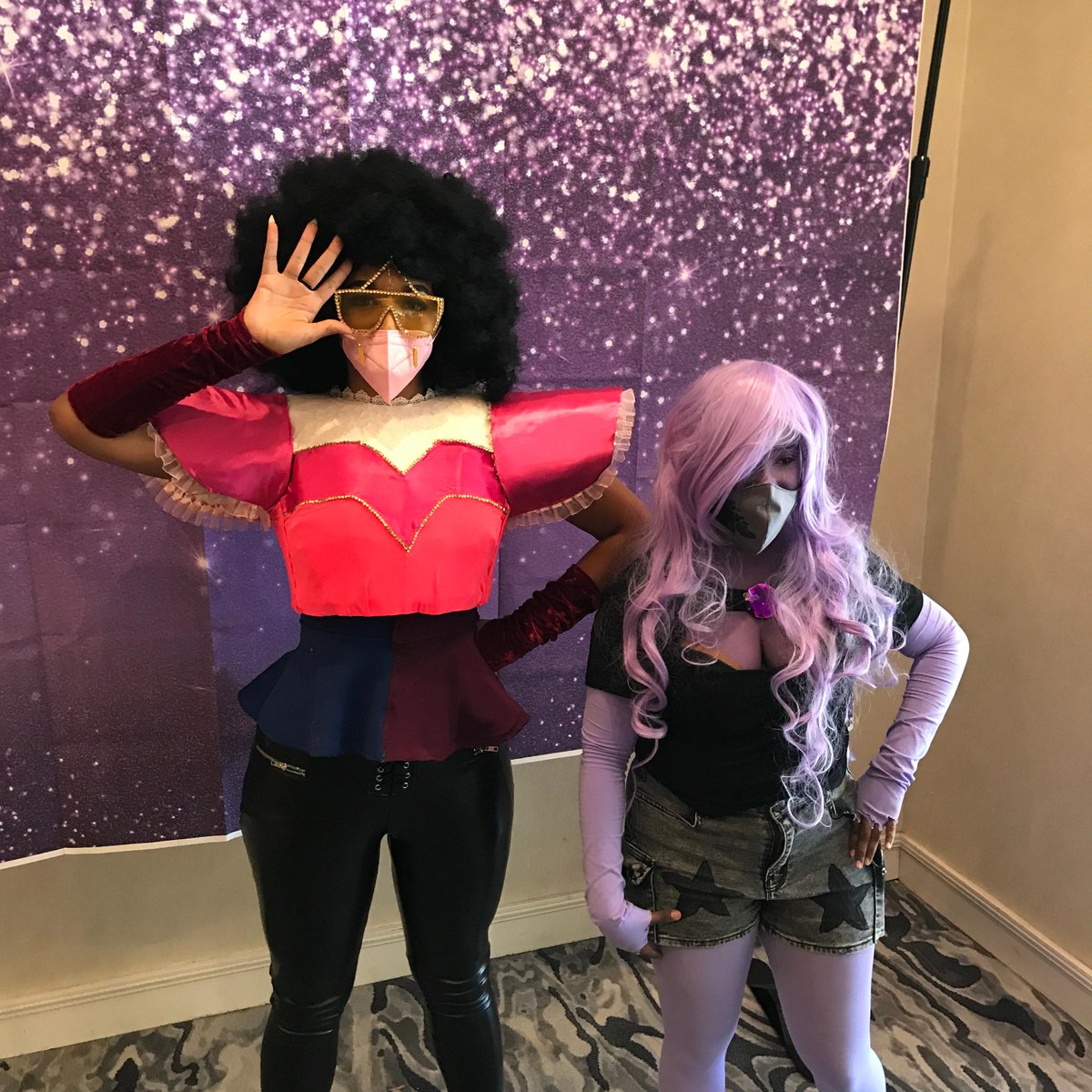 EmpireCityCon's tweet photo. Garnet, Amethyst and... #EmpireCityCon #ECC2021 https://t.co/xWfE5r1e6N