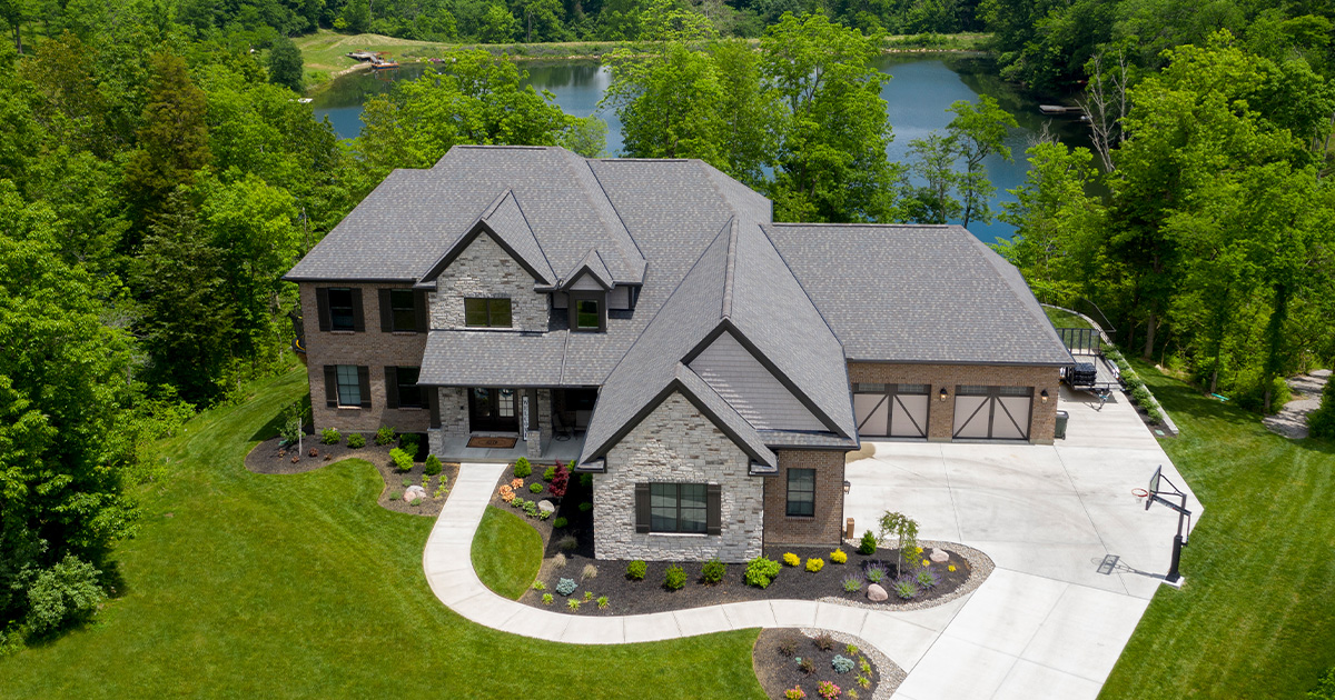Attached garage, finished landscaping, paved driveway—a house constructed with the finest materials by some of the top builders in Cincinnati is something you can expect when building with Wieland Builders. 

Photo Credit: Greg Grupenhof