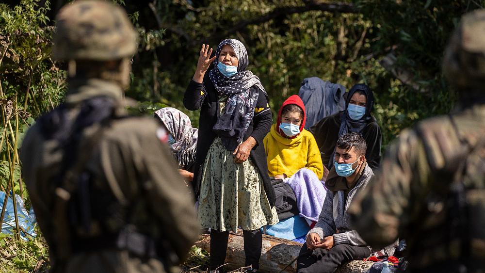 Syrians #RefugeesNeedHelp