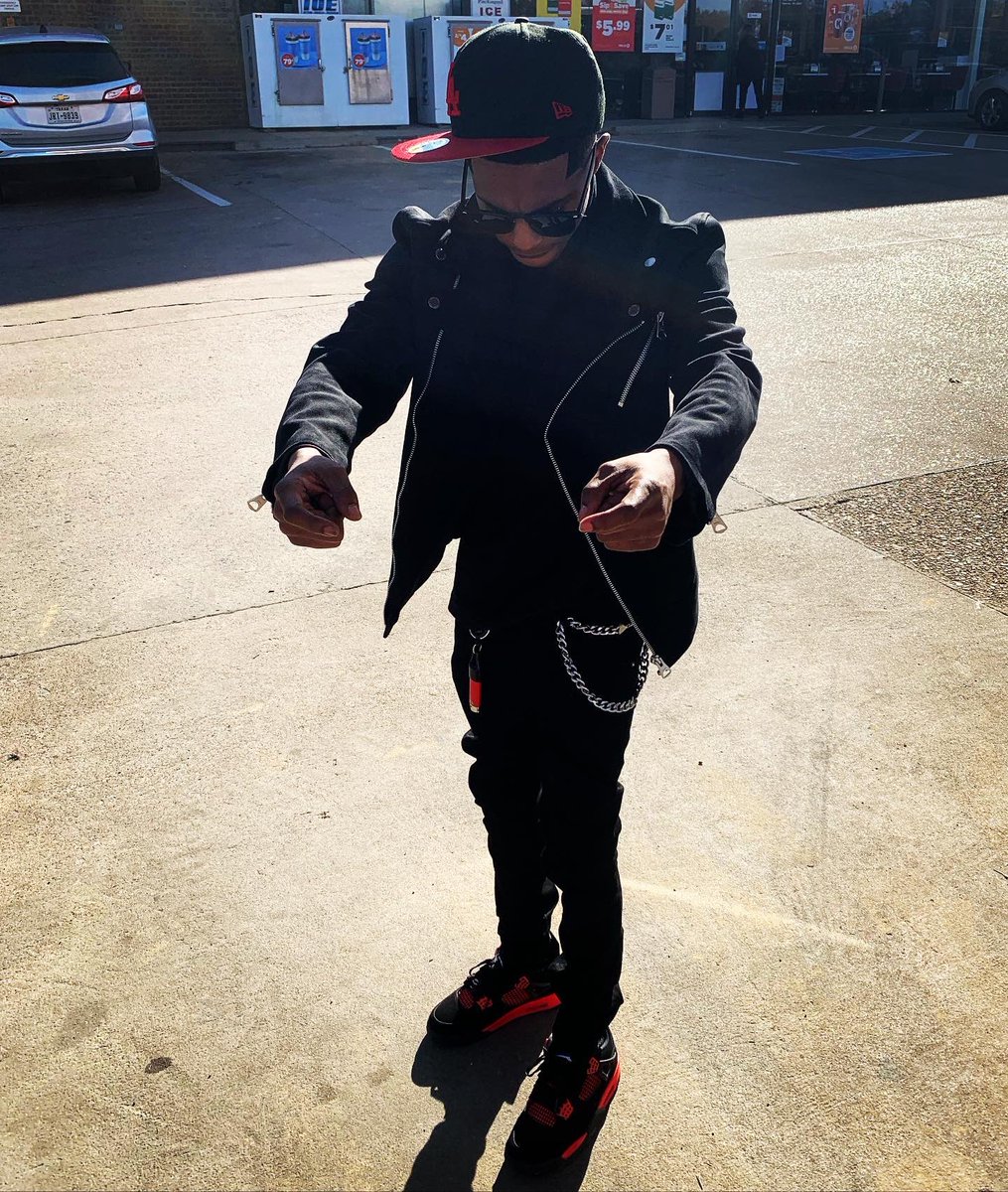 Bankroll_TM's tweet image. I Be Wit Real Killas Ima Rapping Street Nigga Copy Paste Delete Niggas🔥♾
#InD5WeBlow🔥
#D5🌎🔥