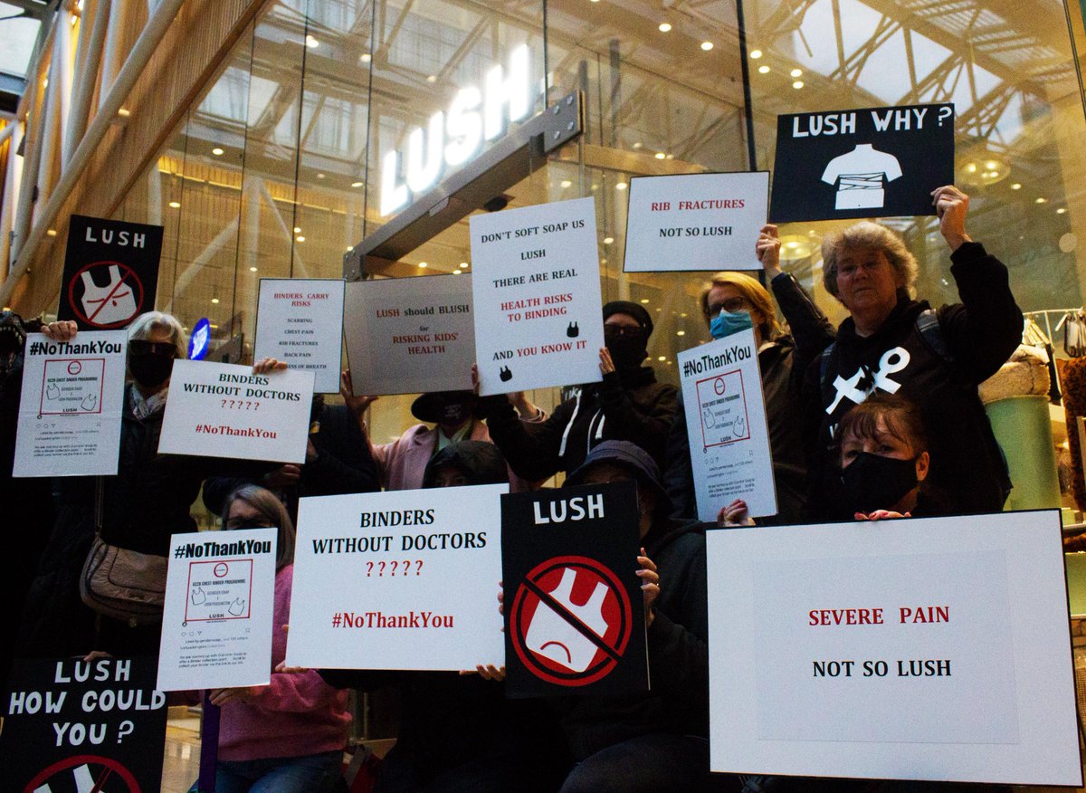 damitpatriarchy's tweet photo. @LushLtd women say #NoThankYou to promoting self harm to young women and girls.
#NoToBinders
#IStandWithLesbians
#SexMatters https://t.co/4kzCMSWuQs