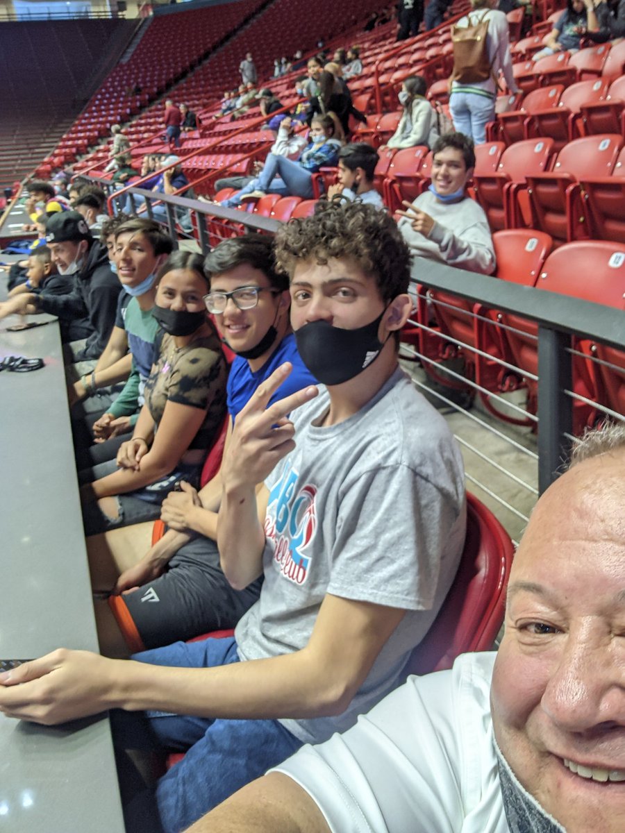 FrankGriego1's tweet photo. Took these guys and lady from SAHQ to see some college basketball at The Pit. #ENMUBASKETBALL
#NMHUBASKETBALL https://t.co/AYMeF5lfUw