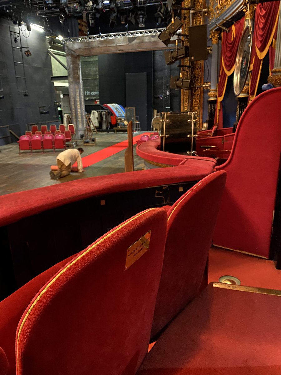 peekaboo_jen's tweet image. This ⬇️⬇️⬇️⬇️⬇️⬇️⬇️⬇️

This what Save A Seat did.
This is what you all did.

Look at how beautiful the Lyceum is.
The only thing more beautiful are those that work there and the stories that have been told there.

And, of course, those that are yet to be told.

#SaveASeatForSam