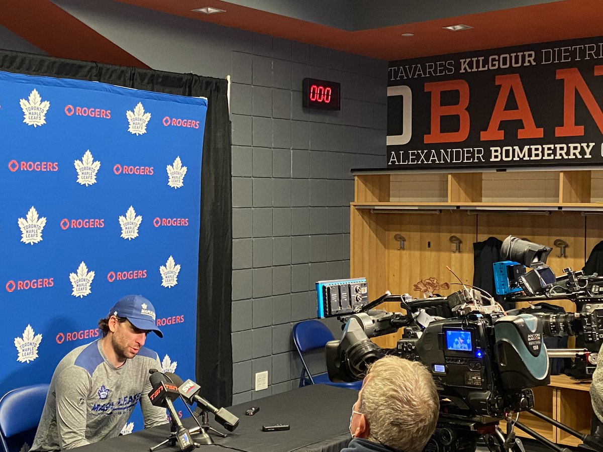 Leafs news conferences happening in the <a href="/NLLBandits/">Buffalo Bandits</a> dressing room

John Tavares opens post-game presser with, “Well, first, I like this media room. Good vibes for me in here.”

The family name is on the wall courtesy uncle John Tavares, an all-time <a href="/NLL/">NLL</a> great 

<a href="/BarDown/">BarDown</a>