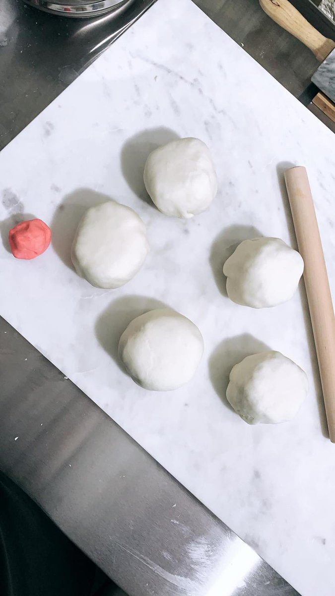 micropharmsss's tweet photo. Looks like a piggy porn bun kind of night at micro Pharms💕 #bao #porkbun #chef #bara #food #Foodie #SmallBiz #SmallBusiness #adoptmetrading #bake #baking https://t.co/kIXIRDEBBM
