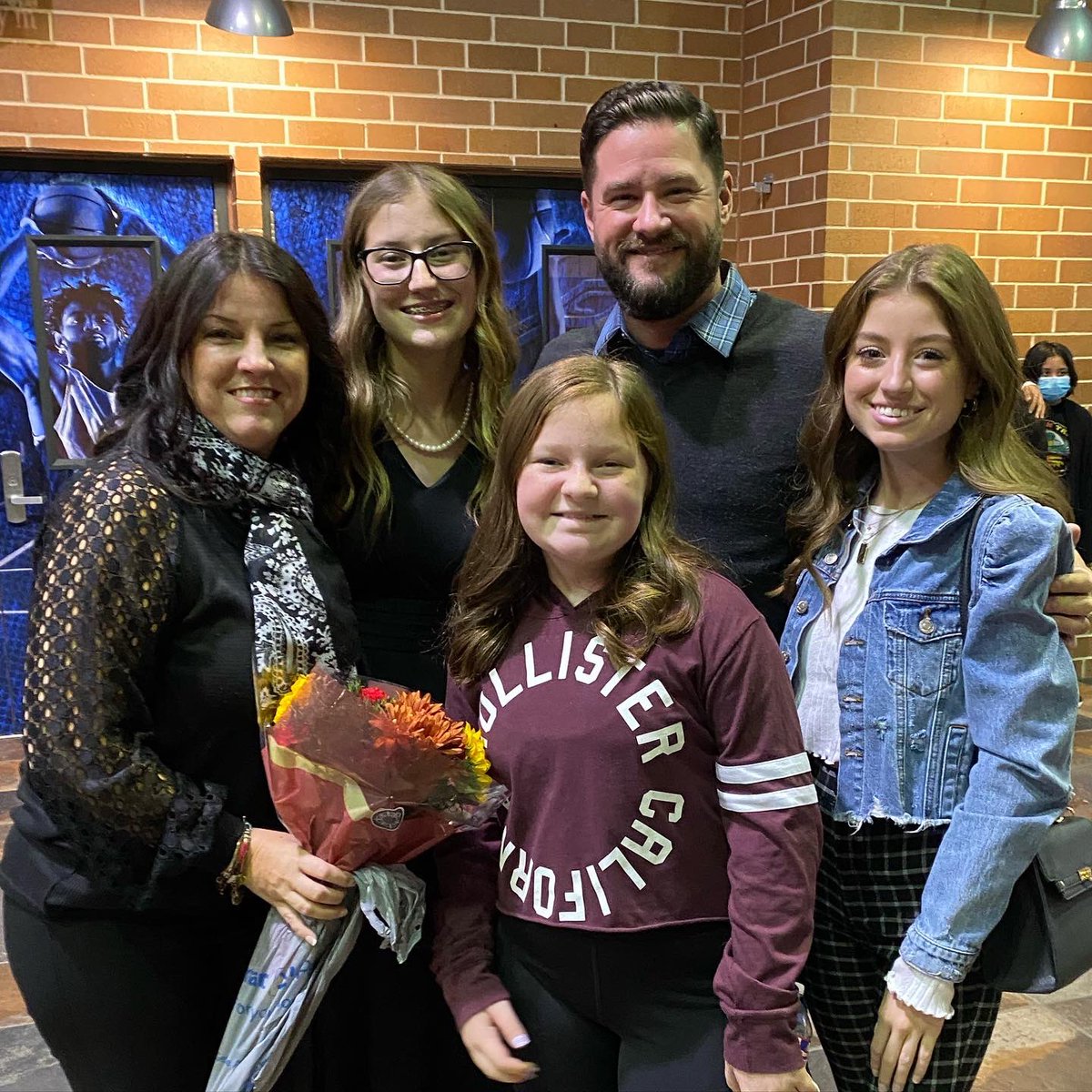 keabshire's tweet photo. All Region 33 Choir Concert tonight with @AbshireKylee and @schschoir Beautiful job!! #TEMA 2021 #Sopranos #Songbird #LifeInTheShire @mel_lowry4 https://t.co/1aADzlciH6
