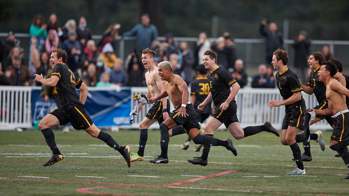 .<a href="/PLU_MensSoccer/">PLU Men's Soccer</a> Runs off in Stunner over #2 Trinity! #GoLutes 

golutes.com/news/2021/11/1…
