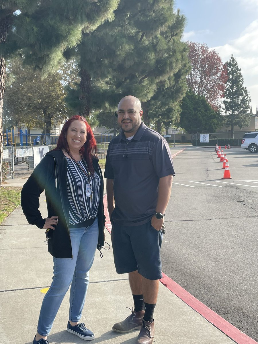 Plavan’s new Head Custodian, Ruben Cantoran and Office Assistant, Liesel Zepeda are amazing additions to our staff!!! Every morning they greet our students with a warm welcome!!!