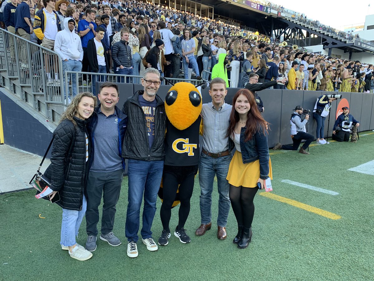 Great to have Buzz take a photo with NCR team during the game! <a href="/NCRCorporation/">NCR Corporation</a>  <a href="/GTAthletics/">Georgia Tech Yellow Jackets</a> <a href="/GeorgiaTech/">Georgia Tech</a> #TonyURChamp #NCRLife