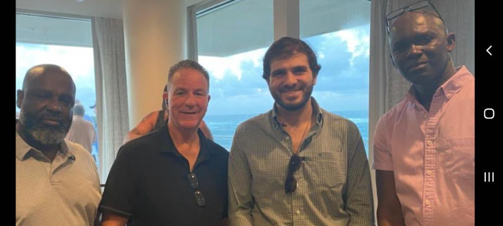 UTLO.org tweet media