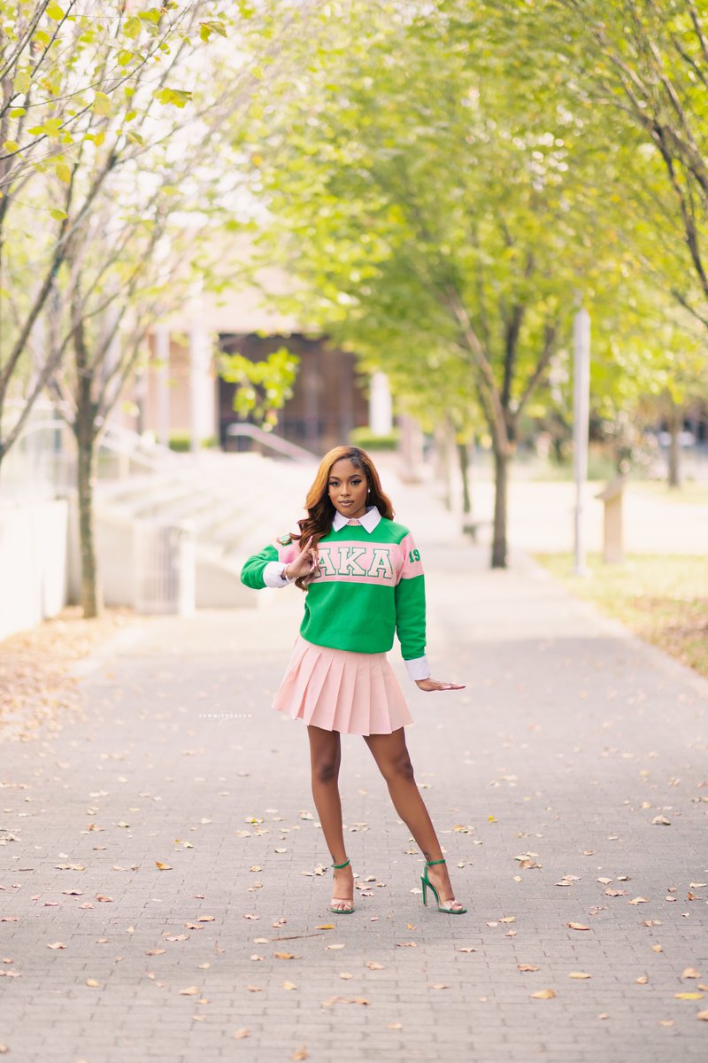 High Klass Pretty Girl, I’m in the Ivy League💕