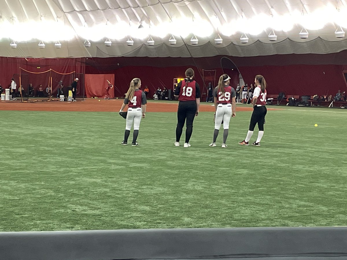 JoscelynBennet2's tweet photo. Thank you @ondecksoftball for the invite to your Midwest elite camp today. I had a great time with so many talented players. Also thank you to all the college coaches that came out today! #ODScamp https://t.co/7CzVsE2c2g