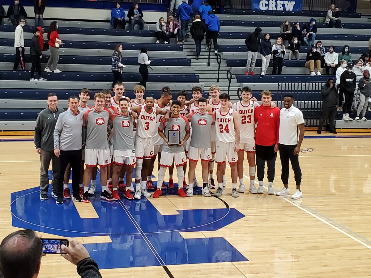 Dutch win a thriller 71-70 to win the Bill Merris tournament beating the host school Illinois College.  This team is finding their identity. #champs