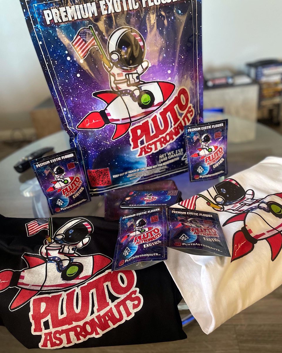 plutoAstronauts's tweet photo. Merch Available Now!!! #LinkInBio Check It Out Now!!!! https://t.co/BqA8iKijnr
