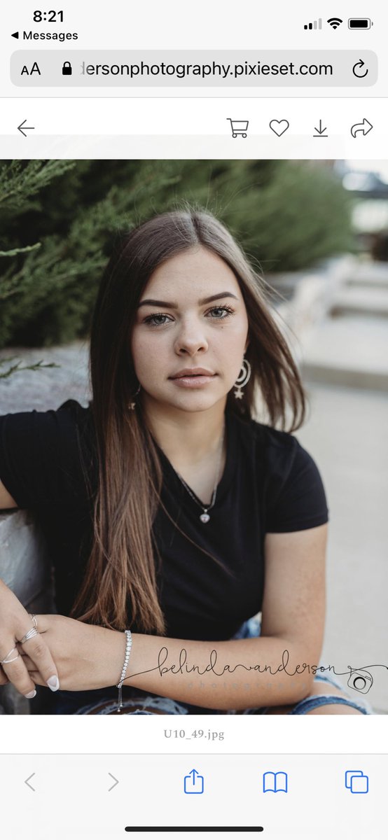 AricThomas1's tweet photo. I’m really proud of this young lady. She is coming into her own and we are looking forward to seeing her future. She is doing well as a senior and working a job. Dream big, @makennathomas10! https://t.co/3t5RDtlCe1