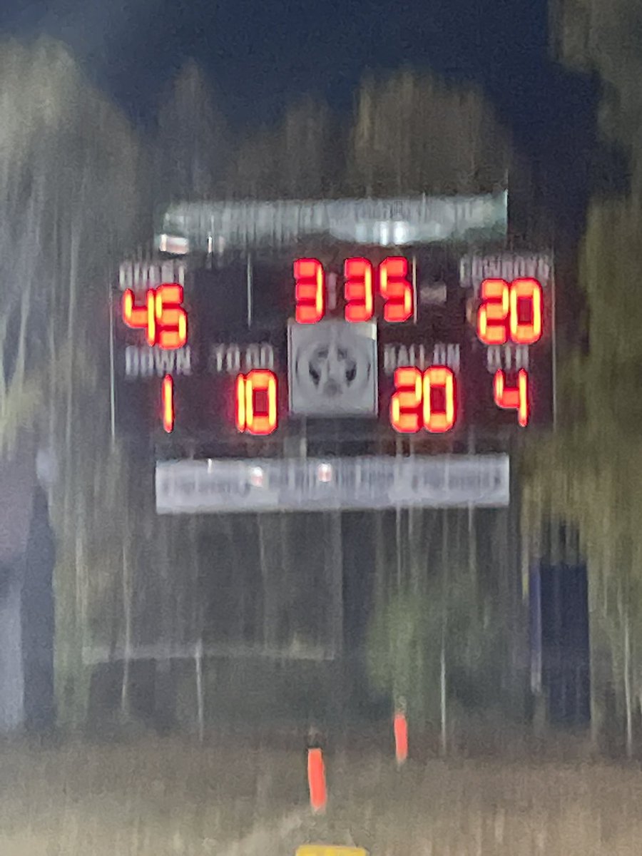 MercyCatholicA1's tweet photo. @TheBertShow Our Lady of Mercy beat Hearts Academy! https://t.co/6Y8IeZlAKL