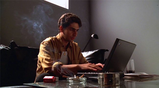 timeimmemorial_'s tweet photo. Me googling a phone number instead of answering it https://t.co/KghRyT93RF