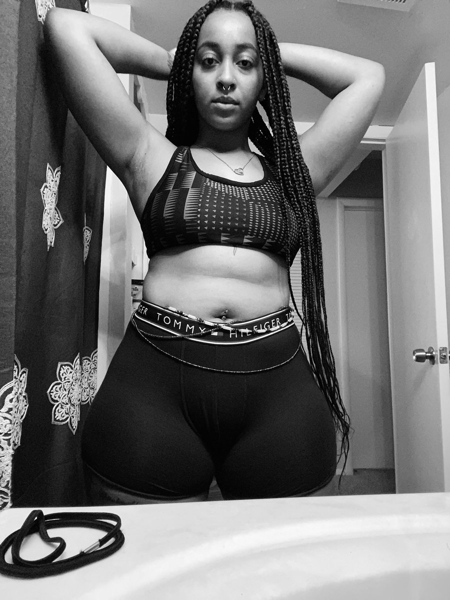 Starrishh's tweet photo. Work it out 😘 https://t.co/SmuDUyVjUJ