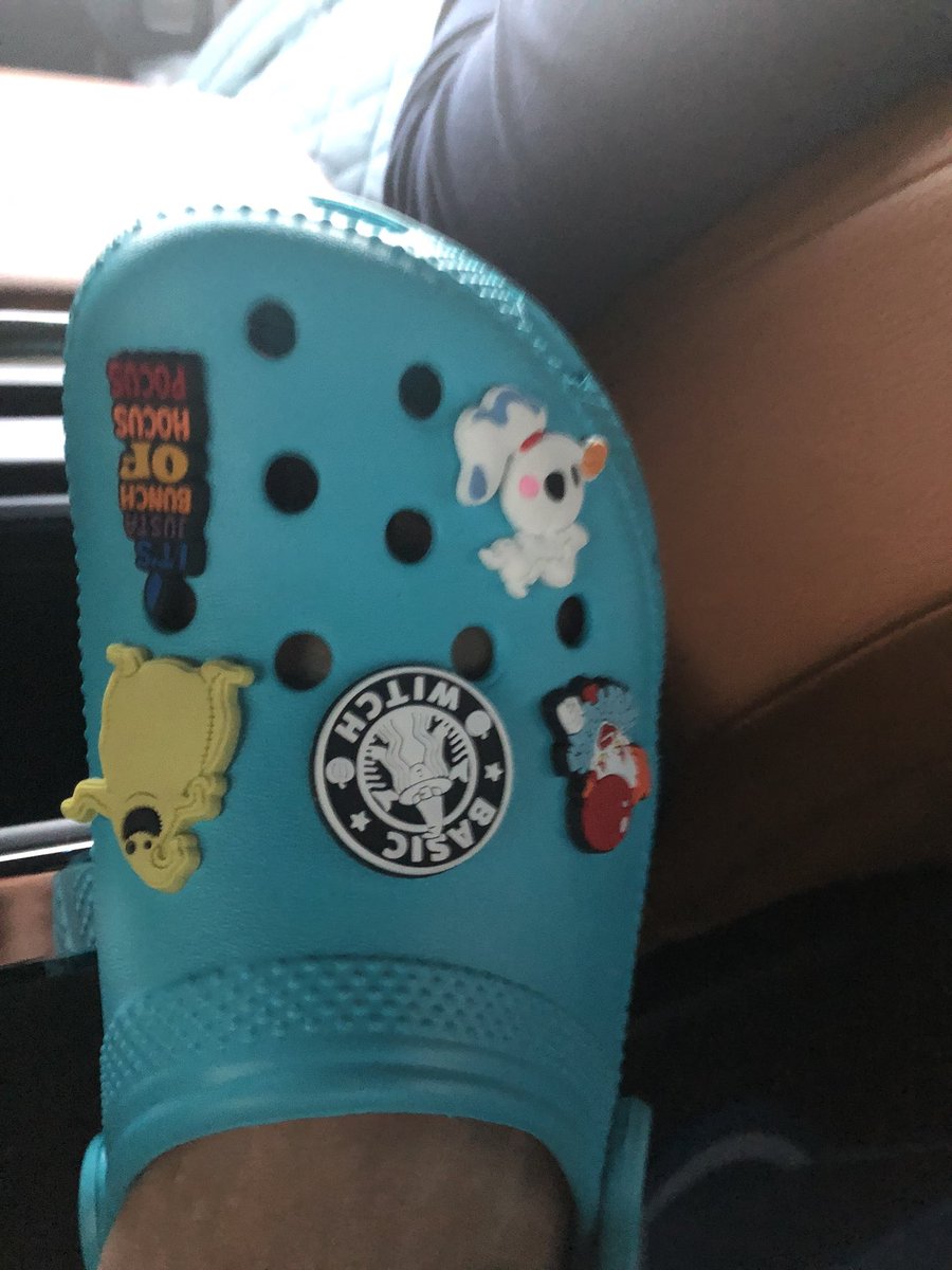VaRox22's tweet photo. Look at my new crocs with charms they’re soooo cute Im obsessed thank u @PVARGASMATH and @vargasomar https://t.co/kZ5fQzIN9L