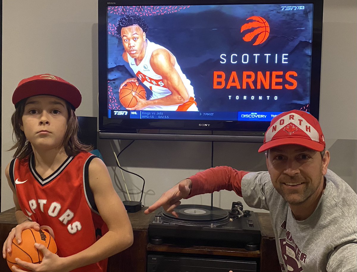 Getting ready for another <a href="/Raptors/">Toronto Raptors</a> game, delivering the #TangerineFanAngle family-styles from #ChelseaQC #WeTheNorth - watching every minute of every game. ALWAYS! Go Raps!