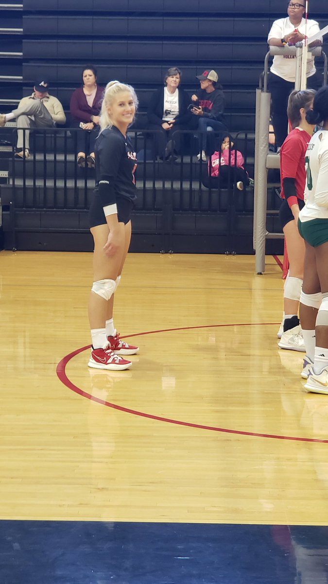 Great to see <a href="/AllatoonaVB/">Allatoona Volleyball</a> senior <a href="/caylakal22/">CAYLA KALINOWSKI</a> play in the <a href="/GVCA10/">GVCA</a> senior All-star match.