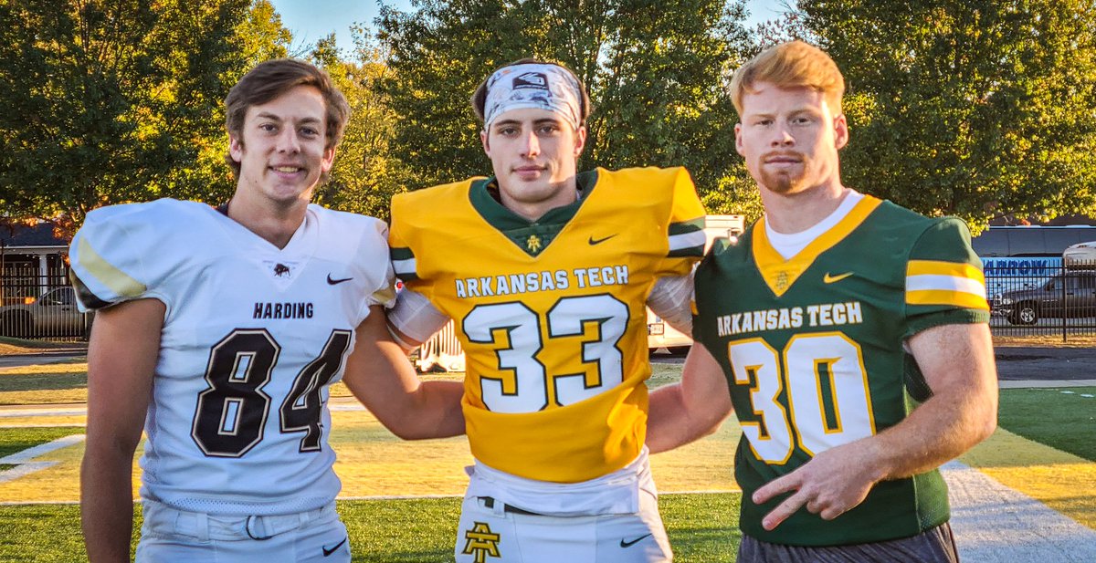 <a href="/GWoodDogPound/">Greenwood Dog Pound</a> guys <a href="/Grant_Ennis17/">John Grant Ennis</a> <a href="/jasna_7/">Jayden Jasna</a> <a href="/HunterWilk30/">Hunter Wilkinson</a> great to see you guys again. 
<a href="/GHSBarstool/">Barstoolghs</a> 
<a href="/tim_radio/">Tim Terry 🎤</a> 
<a href="/smittydp/">Dustin Smith, CMAA - The Good Dr</a>