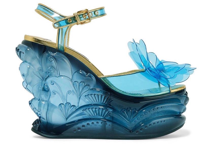 dirtchive's tweet photo. miu miu plexiglass and pvc wedges https://t.co/oXZXpFJDGu