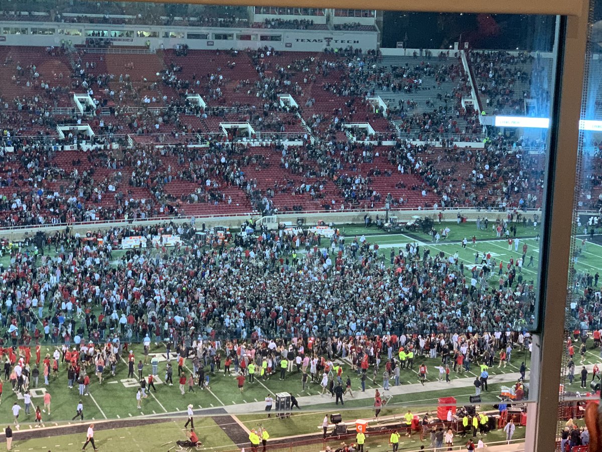 Krista Gerlich tweet media