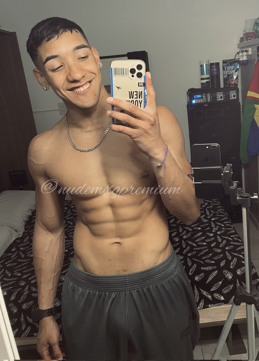 __nudeguys's tweet photo. MATERIAL ONLYFANS DISPONIBLE @nudemxgpremium FOTOS/VIDEOS🍆💦 PAGANDO SOLO 1 VEZ. https://t.co/PTMpDB7pSm