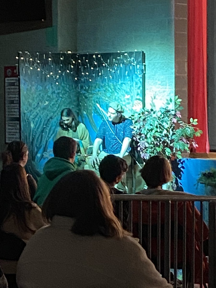 DarrellEdwardsd's tweet photo. Loved watching our GMS performers during their show of “Sleeping Beauty”. Great job!!! @GoshenWarriors @GoshenLocal https://t.co/Wv88Jbmg3x