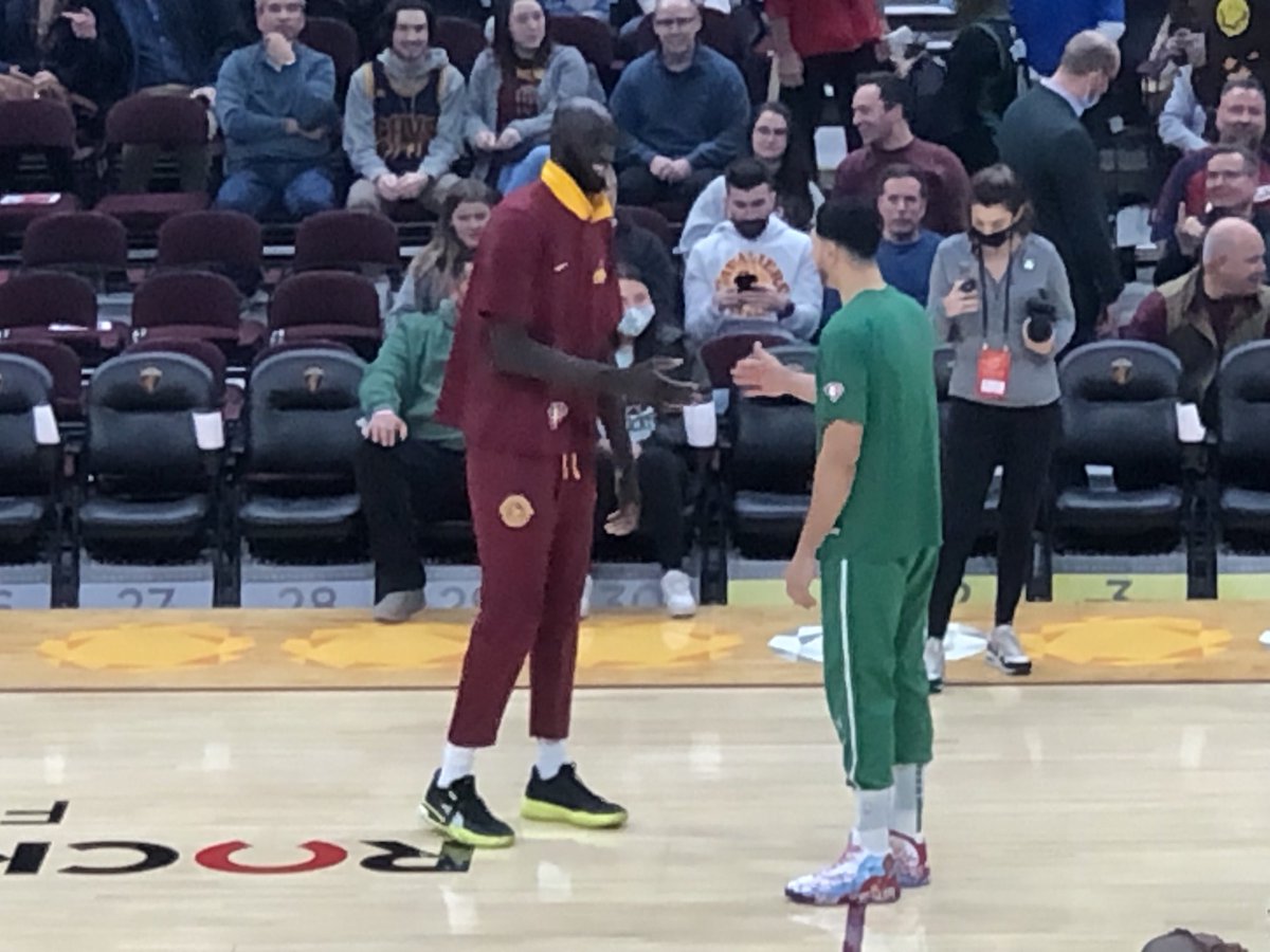 SeanGrandePBP's tweet photo. It’s like being back at the Bubble Pool in Orlando…
#TackoTime https://t.co/6Tp23WESmy