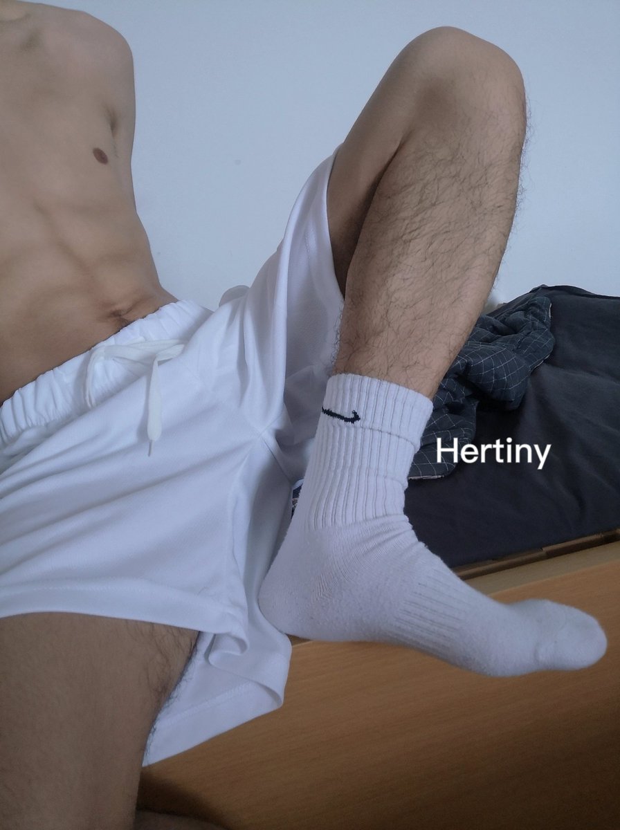 Hertiny1's tweet photo. 想要一只🐶 https://t.co/BUAdIwbHRj
