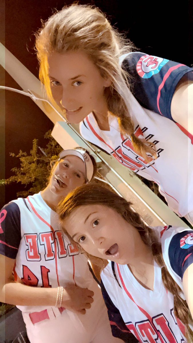 JordanPerritt's tweet photo. Vibes after a 7-0 W🥳🥳 Make sure to come watch our next game @9:30!! Also  pitched a no hitter with 5 strike outs against Illinois National Softball! @EliteGleason https://t.co/7gddnWodA7