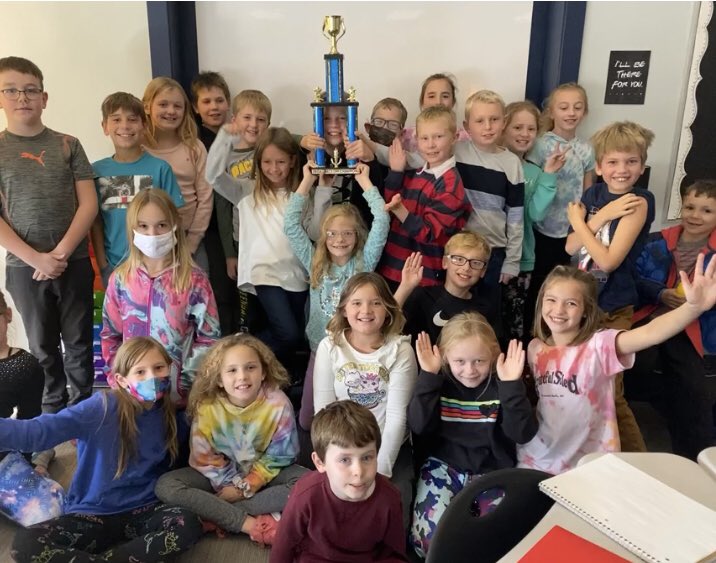 MrsWachholder's tweet photo. Gold with another very impressive win! Nice job! Let’s see if they can keep their winning streak going with fours next week! #wcsflight #FactFluency #multiplication #friendsinfourth @Reed_Reads009 @hanuhen https://t.co/LR3Vmz1lHX