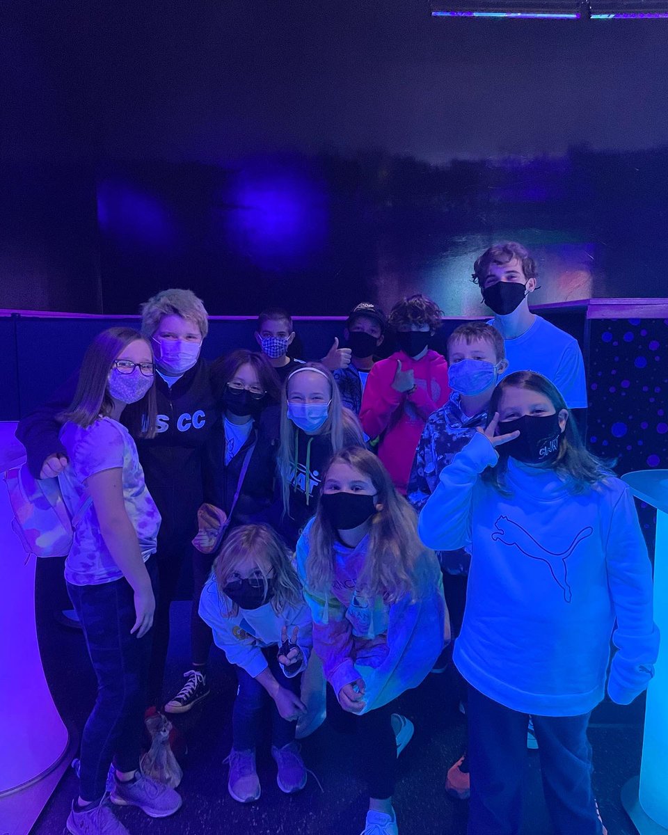 SWATswims's tweet photo. fun team building with the novice group - glow in the dark mini putt!! https://t.co/WxymZjN7HW