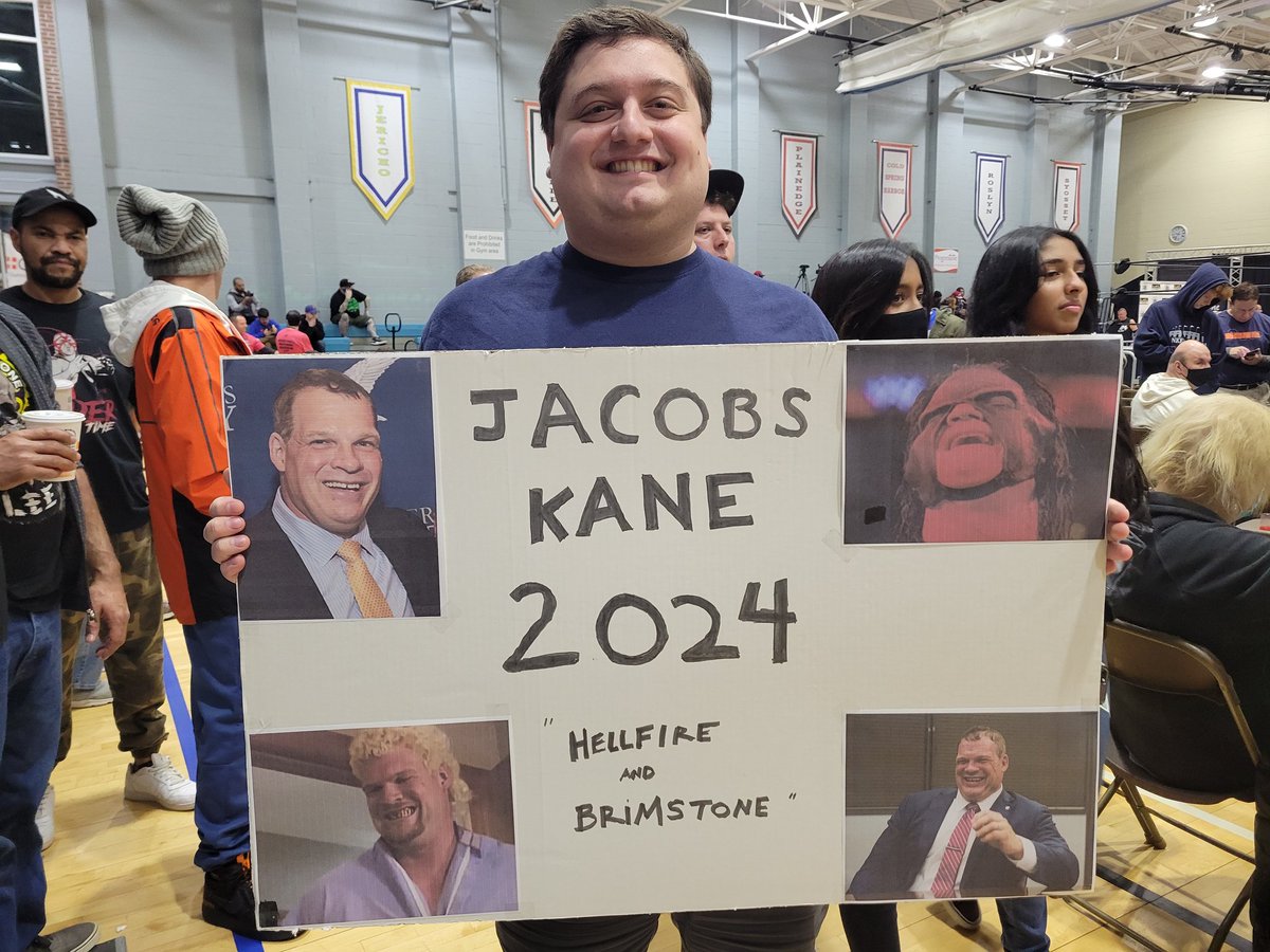 JakeForLiberty's tweet photo. From Liberty Lovers to another Liberty Lover, thank you for making our night at the Hicksville PAL Center @GlennJacobsTN !! https://t.co/HAZXiCE89j