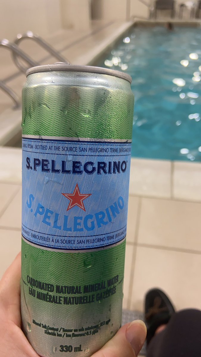 Why is water with bubbles delicious?