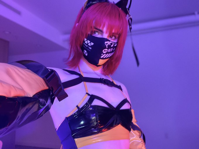 ⚠️ >:3c ⚠️ https://t.co/ot4WUNZ4kF
