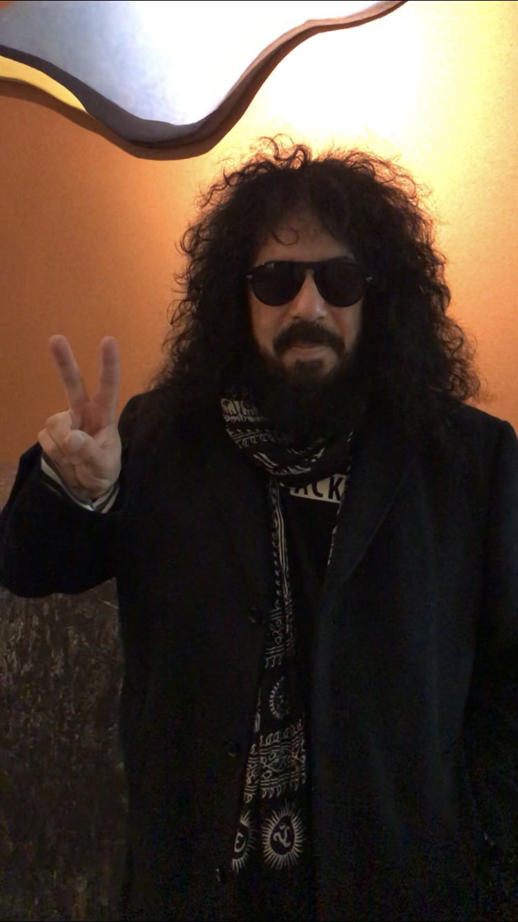 Happy Birthday the legend of QUIET RIOT Frankie Banali san

We still miss you 