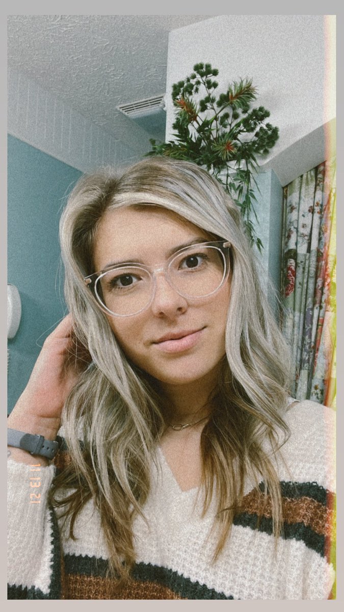MeganMNovak's tweet photo. love yourself first 🦋 https://t.co/UdKj8nw0IU