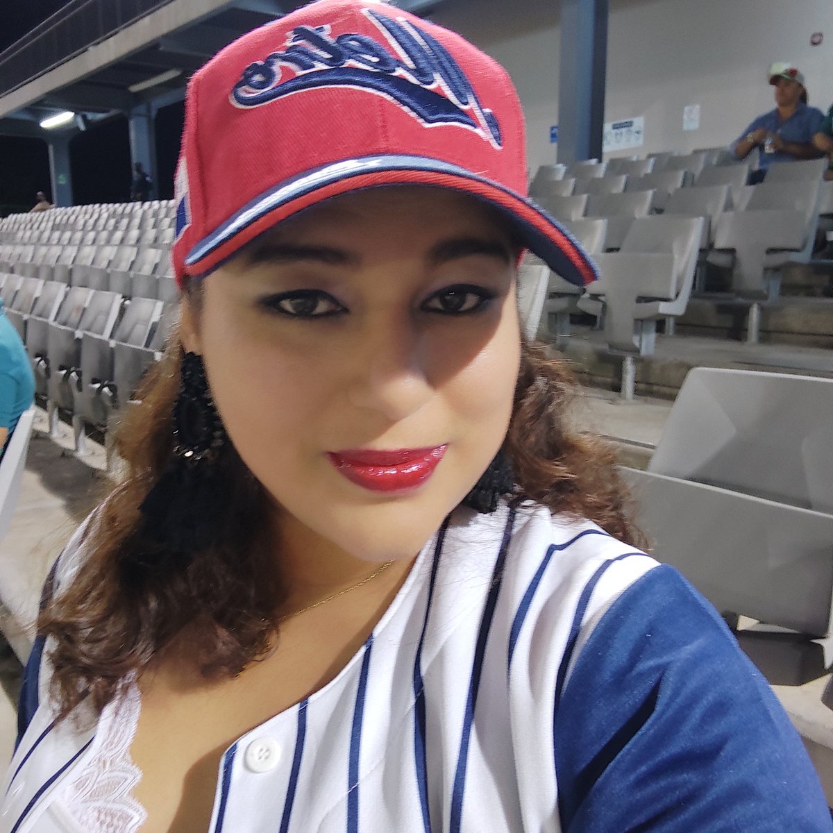 zugysel's tweet photo. #NuevaFotoDePerfil https://t.co/WtcaIVM9lm