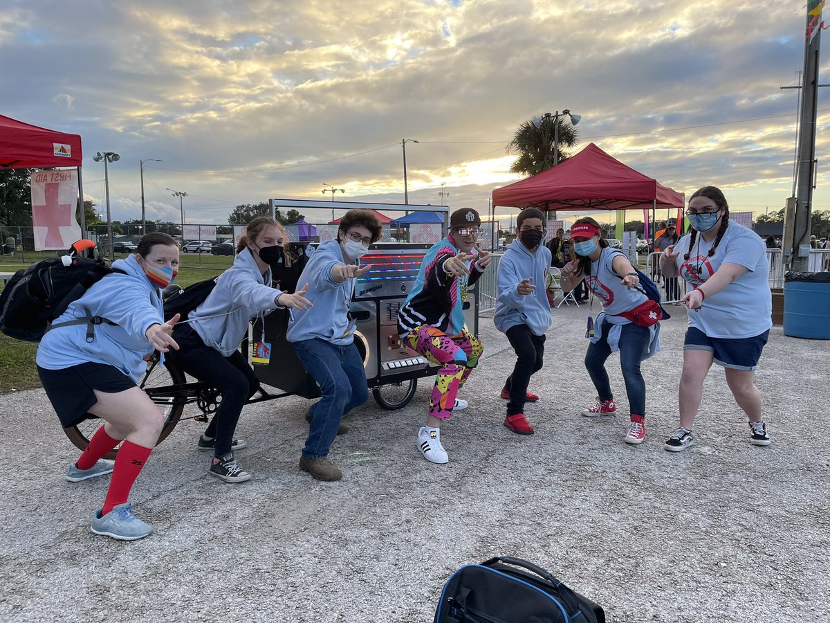 ✅Day 1 of Maker Faire Orlando is in the books! 🤖🌊❤️ #MFO21 #MakerFaireOrlando
