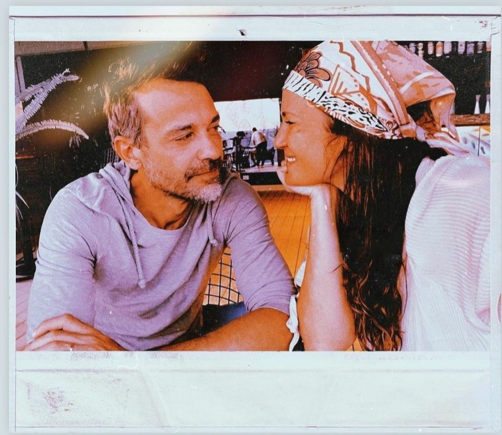 togetherthepair's tweet photo. @paulitachaves @pedroalfonsoo son tan lindos!!! Cuánto me alegra verlos así de enamorados y felices ❤️❤️💫 https://t.co/bKGPvEAL3p