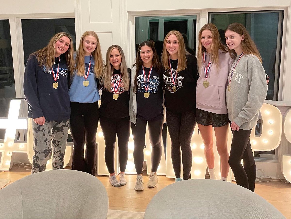 HERE ARE YOUR #AVCnation HS STATE CHAMPIONS!!!! 

Congrats to Gilmour &amp; Mags for winning the DII &amp; DI State Championships today. Gilmour defended their title &amp; Magnificat made program history, we love to see it! See you all tomorrow at tryouts, bring that bling &amp; show it off ❤️💙