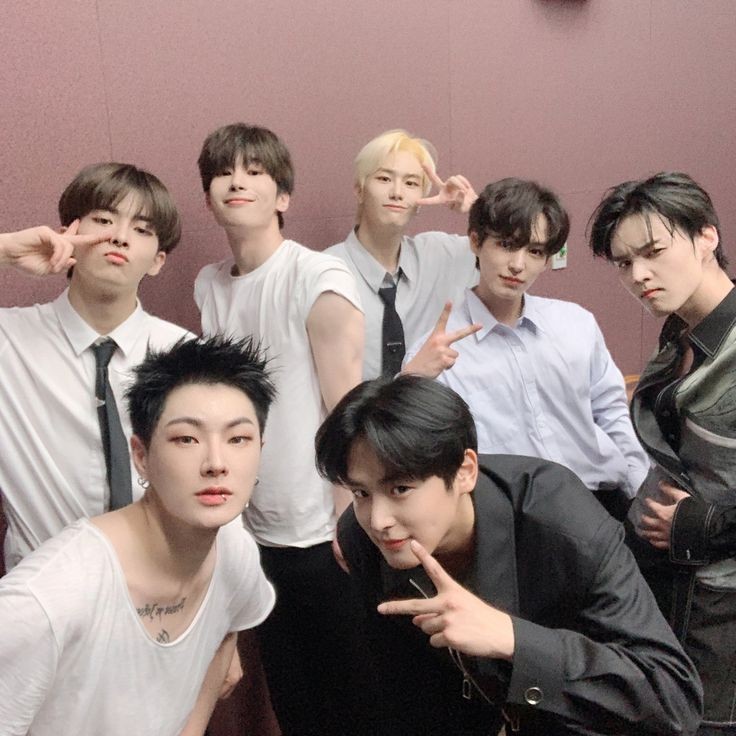 byungtiny's tweet photo. marque a pessoa que você lembra quando vê esse membro: victon ver. ♡ https://t.co/JL5qH4jqou