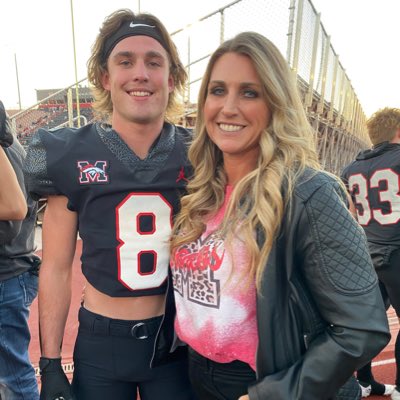 mjmama4's tweet photo. #NewProfilePic https://t.co/tmXYxGXRQk