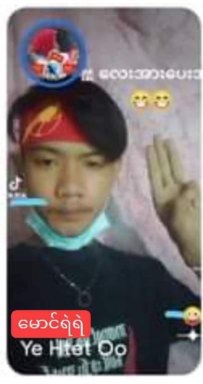 Haruonchill's tweet photo. 1/ Junta troops brutally battered &amp; ABDUCTED Mg Ye Ye,17, at ByawTawWa checkpoint in #Dawei city at 4pm on Nov12 for finding protest photos in his phone. Then they forced him to uncover the homes of others involved in protest &amp; ABDUCTED 9 more civilians.
#WhatsHappeningInMyanmar https://t.co/lxVkii3KiF