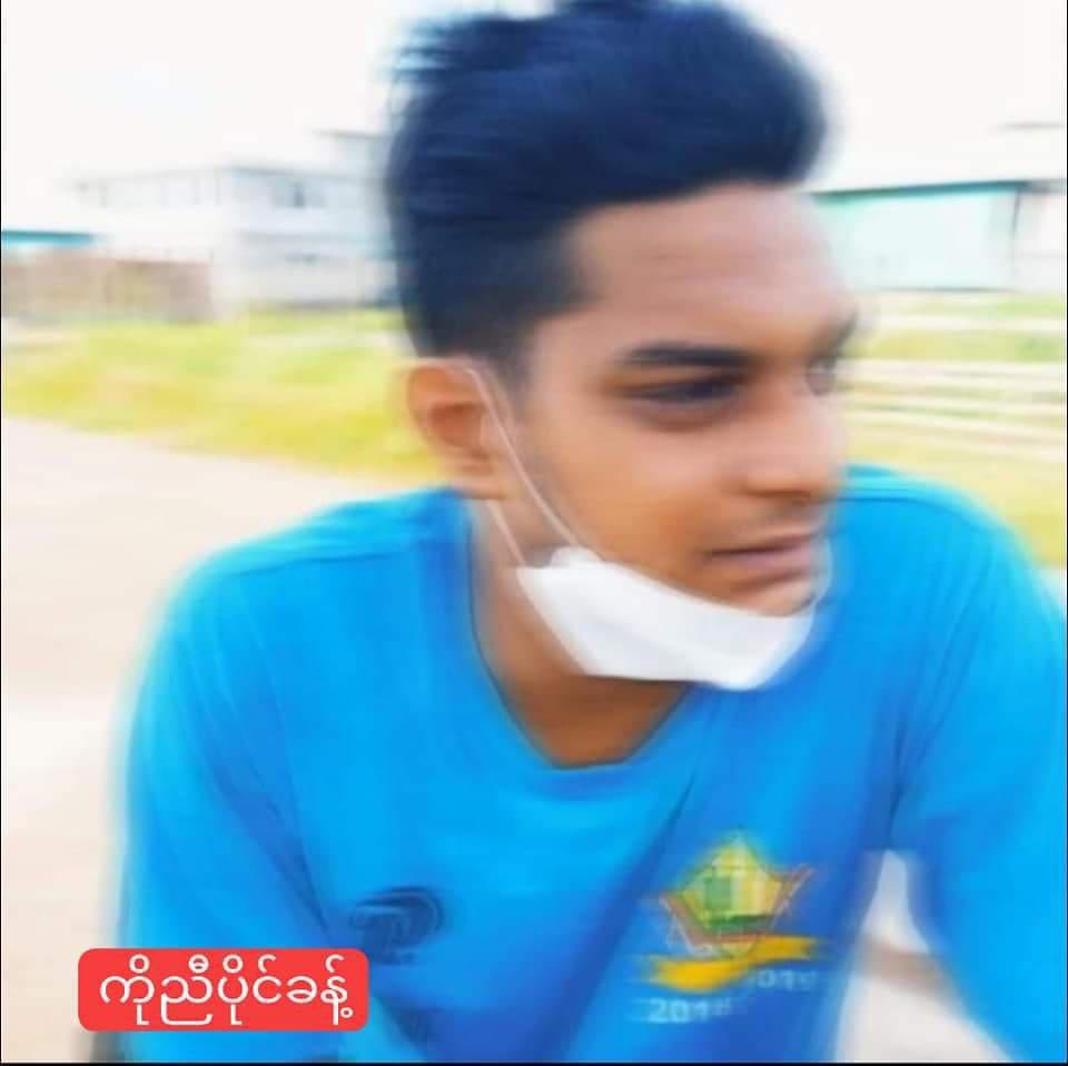 1/ Junta troops brutally battered &amp; ABDUCTED Mg Ye Ye,17, at ByawTawWa checkpoint in #Dawei city at 4pm on Nov12 for finding protest photos in his phone. Then they forced him to uncover the homes of others involved in protest &amp; ABDUCTED 9 more civilians.
#WhatsHappeningInMyanmar