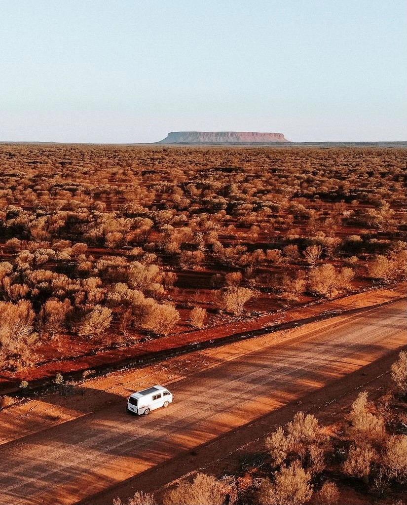 NT_Australia's tweet photo. Hit the road in the Red Centre... 🚗
Photo: wheresmongone/via IG overlooking #MountConner in @VisitCentralAus
#NTaustralia #SeeAustralia https://t.co/qWcYyyZru7