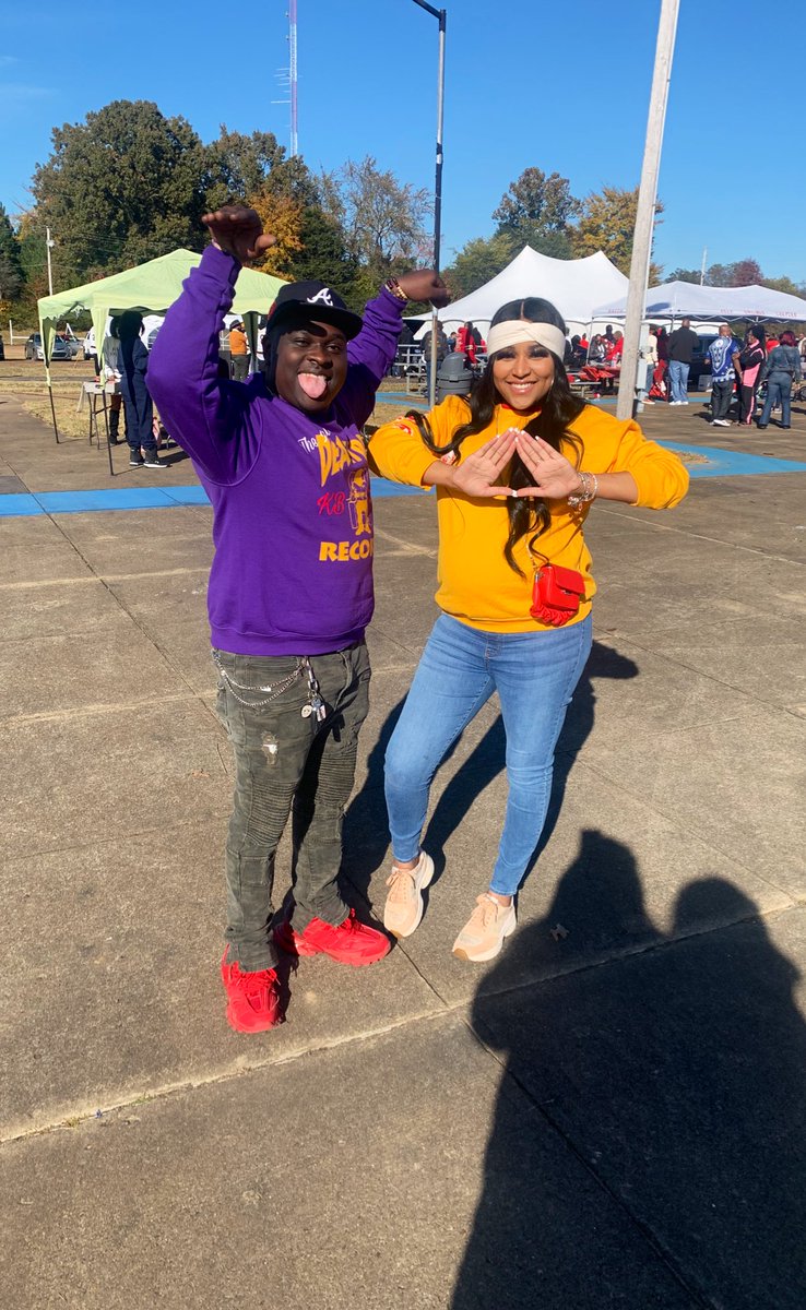 iamCammyJ's tweet image. B l o o d . 
A Coleman family. 
#ThetaPi #KappaBeta #HomeComing